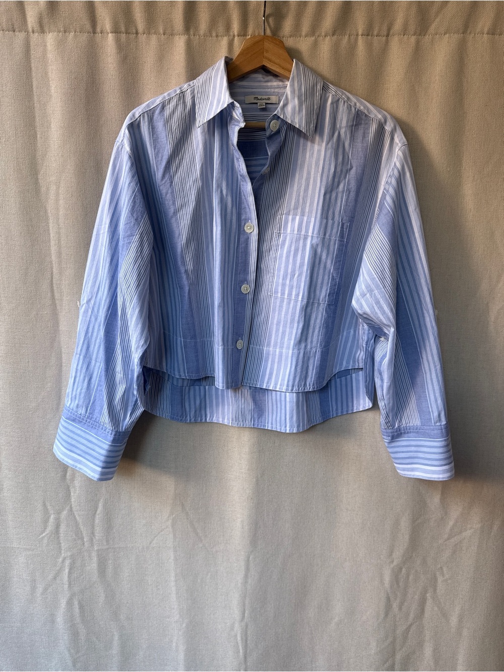 Cropped Light Blue Striped Button-Down Shirt - Classic Collar